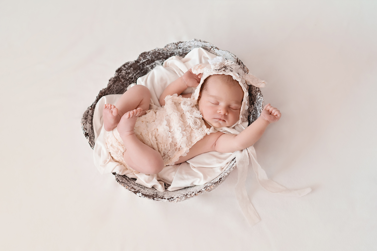 newborn photoshoot Israel